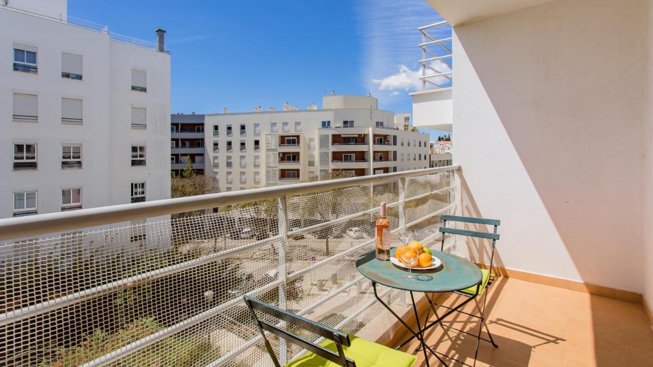 Bright & Lovesome Apartment W/ Balcony In Portimao By Lovelystay ภายนอก รูปภาพ