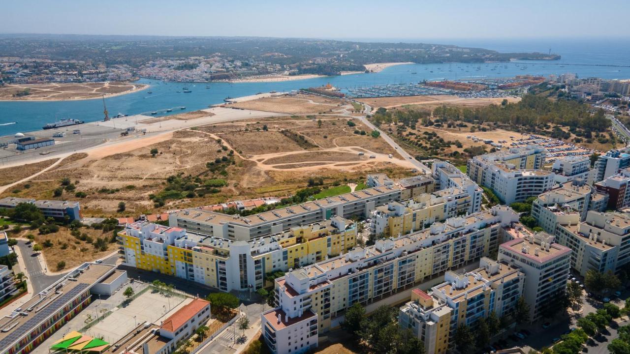 Bright & Lovesome Apartment W/ Balcony In Portimao By Lovelystay ภายนอก รูปภาพ